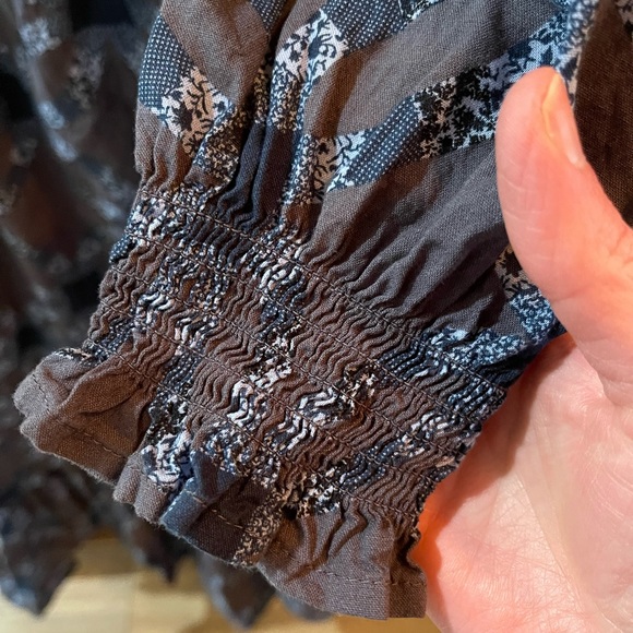 Beautiful blue quilt inspired dress!! NWOT - Picture 3 of 7